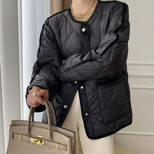 Load image into Gallery viewer, Contrast Trim Quilted Jacket
