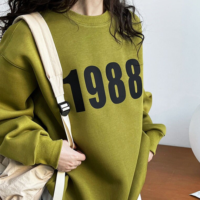 1988 Crewneck Oversized Sweatshirt