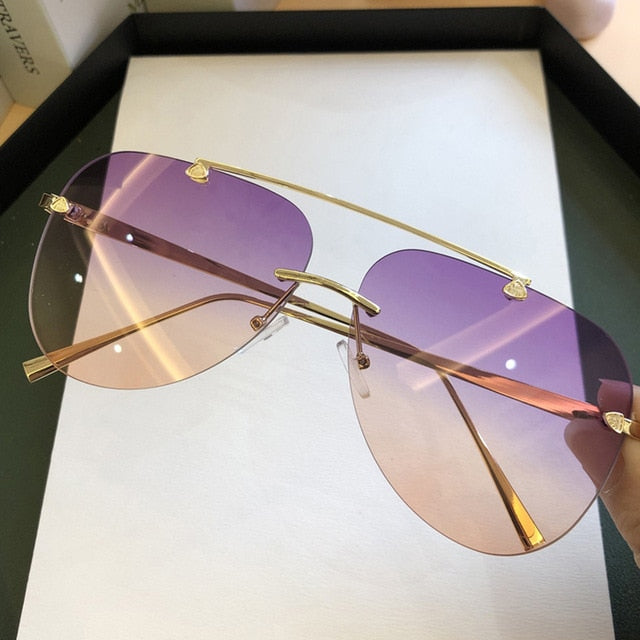 Faded Lens Oversized Aviator Sunglasses